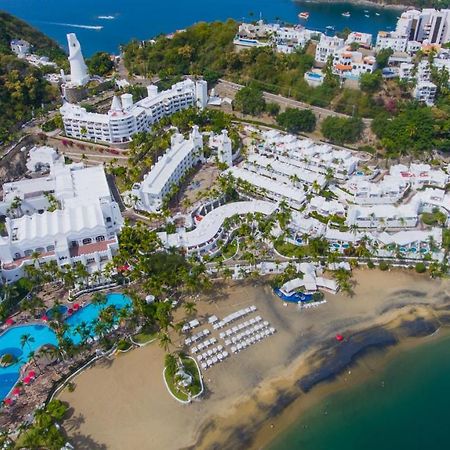 Las Hadas By Brisas Manzanillo Esterno foto Aerial view of Puerto Vallarta