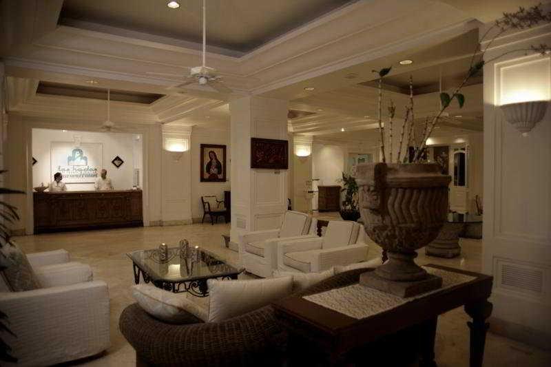 Las Hadas By Brisas Manzanillo Interno foto The lobby of the hotel